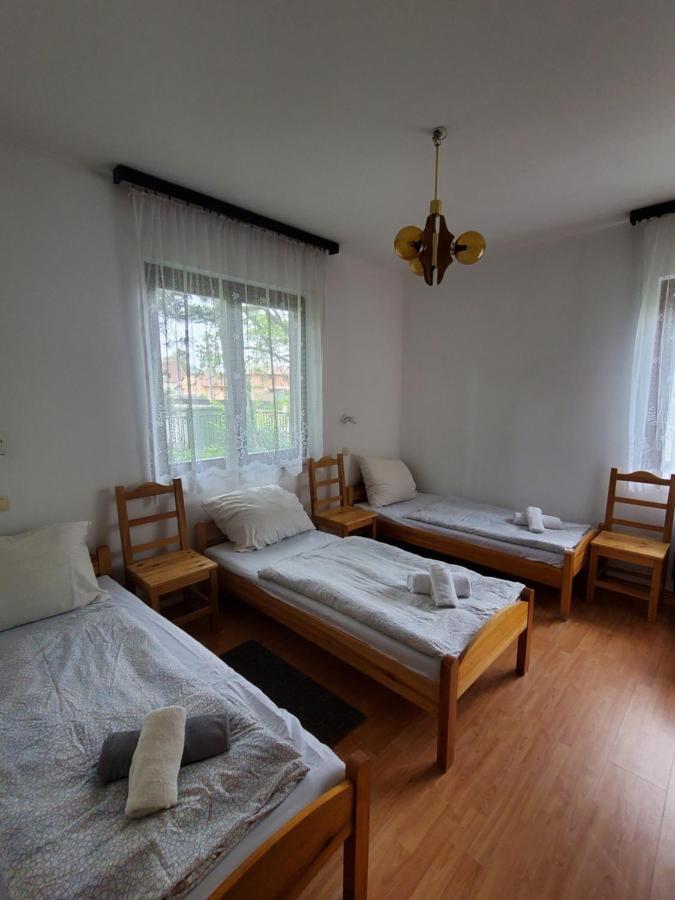 Liget Ueduelo Siofok Bed & Breakfast Luaran gambar