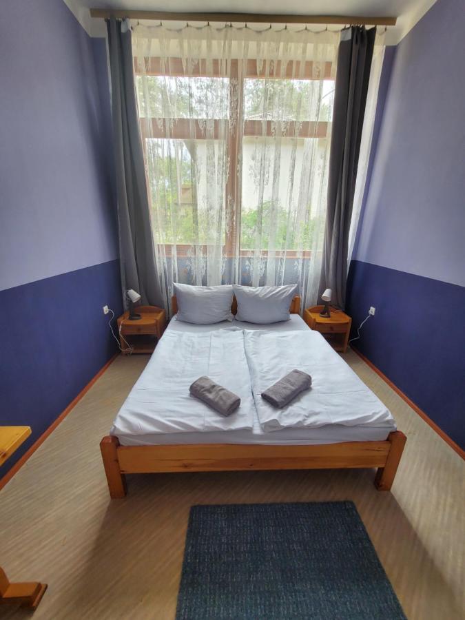Liget Ueduelo Siofok Bed & Breakfast Luaran gambar