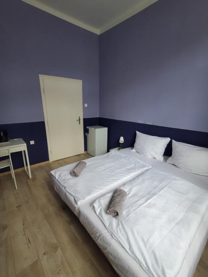 Liget Ueduelo Siofok Bed & Breakfast Luaran gambar